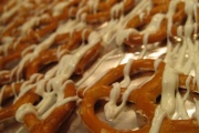 Auntie Anne's Pretzels, 2701 Ming Ave, Bakersfield, CA, 93304 - Image 1 of 1
