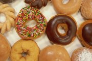 Lamar's Donuts - Midtown, 240 E Linwood Blvd, Kansas City, MO, 64111 - Image 2 of 4