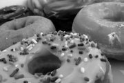 Paradise Donuts, 1123 S Ranchwood Blvd, Yukon, OK, 73099 - Image 1 of 1