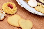 Mrs Field's Cookies, Aurora