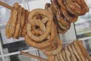 Auntie Anne's Pretzels, 4502 S Steele St, #515, Tacoma, WA, 98409 - Image 1 of 1